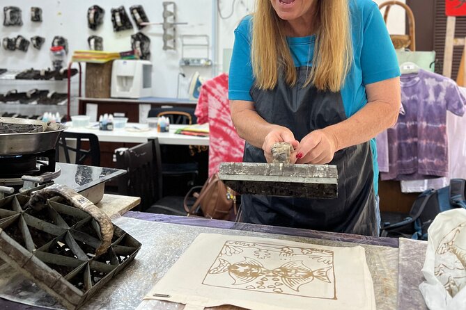 Batik Bag Painting Workshop by myBatik - Choosing a traditional pattern or your own design