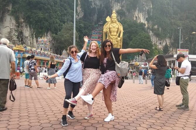Batu Caves & Putrajaya Highlights: Landmarks & Botanical Garden - From Batu Caves to Malaysia’s planned capital