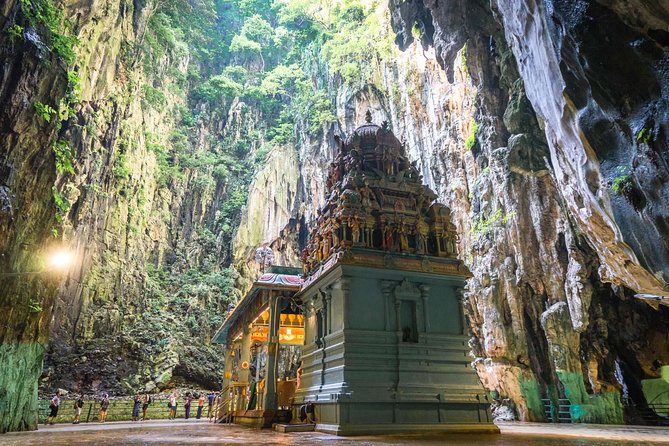Batu Caves Tour from Kuala Lumpur - Timing, heat, crowds, and the one-hour visit