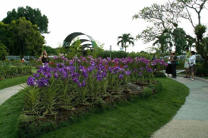 Bird Park & Butterfly Farm Nature Include All Entrance Tour From Kuala Lumpur - Three Lake Gardens sights without the city traffic