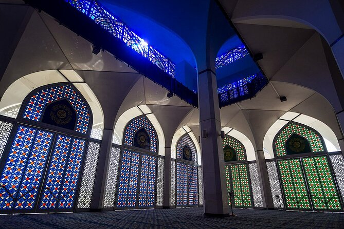 Blue Mosque And Batu Caves Private Tour from Kuala Lumpur - Practical tips for a smoother visit