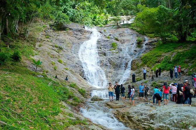 Cameron Highland Day Tour from Kuala Lumpur - Vegetable farms and the market
