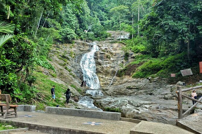 Cameron Highland Full Day Tour from KL City (Private) - Lata Iskandar makes a useful final photo stop