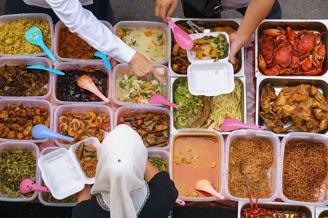 Culinary Journey Through Chinatown with All Type of Delicacies - Apam balik combines a soft center with crisp edges
