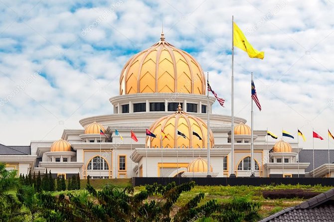 Day Trip frm Port Klang: Kuala Lumpur Famous Landmarks with Lunch - Why this route works from Port Klang