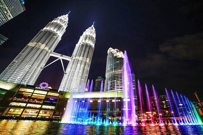 Discover The Best of Kuala Lumpur by Night - Dataran Merdeka and Malaysia’s independence story