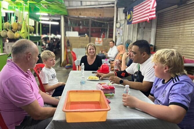 Eat Like a Local in Kuala Lumpur - Why this food tour works for a first evening in Kuala Lumpur