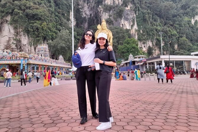 Exclusive Malacca Private Tour - Jonker Street is the practical shopping break