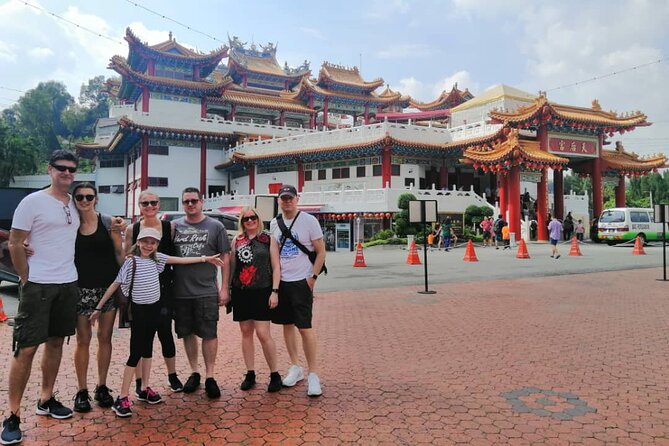 Fascinating Kuala Lumpur Tour with 13 Famous Landmarks - The National Mosque: a short but meaningful visit