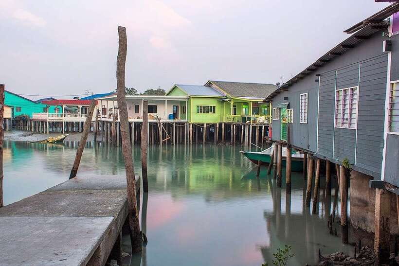 From Kuala Lumpur: Crab Island Tour with Seafood Lunch - The open-water ferry to Pulau Ketam