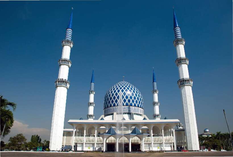 From Kuala Lumpur: Crab Island Tour with Seafood Lunch - What $146 buys you