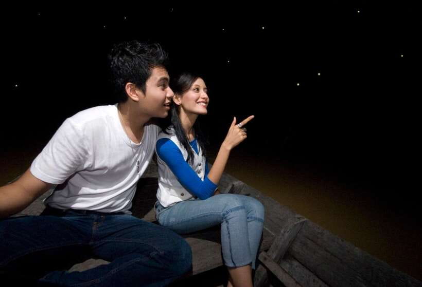 From Kuala Lumpur: Fireflies Tour and Seafood Dinner - The Kampung Kuantan boat ride