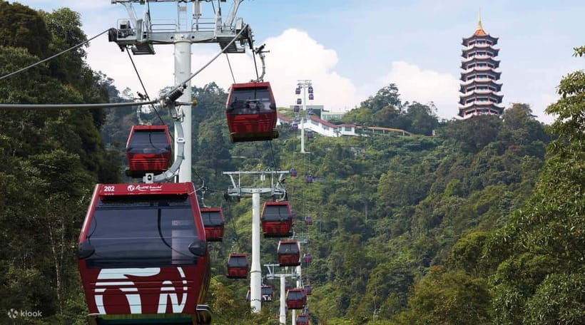 From Kuala Lumpur: Genting Highlands Day Tour & Gondola Ride - Starting with Batu Caves and Lord Murugan