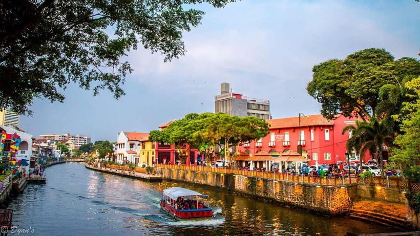 From Kuala Lumpur: Historical Private Malacca Day Tour - Jonker Street and the Peranakan food trail