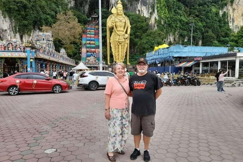 From Kuala Lumpur: Kuala Gandah & Batu Caves Day Trip - The driver can shape the quality of the day
