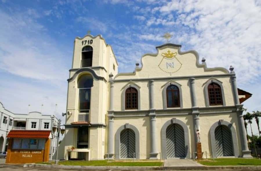 From Kuala Lumpur: Private Full Day Tour to Malacca - St. Paul’s Hill adds a little effort and a fine view