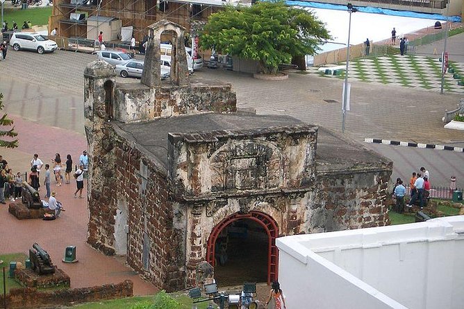 Full-Day Malacca City Tour from Kuala Lumpur - Leaving Kuala Lumpur in a private air-conditioned vehicle