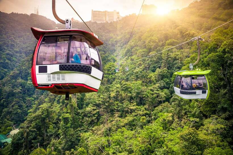 Genting Highland: Private Day Trip from Kuala Lumpur - Riding the Genting Skyway above the rainforest
