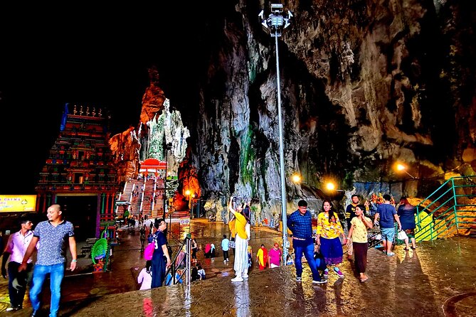 Half Day Cultural And Batu Caves Tour in Kuala Lumpur - Thean Hou Temple above Robson Heights