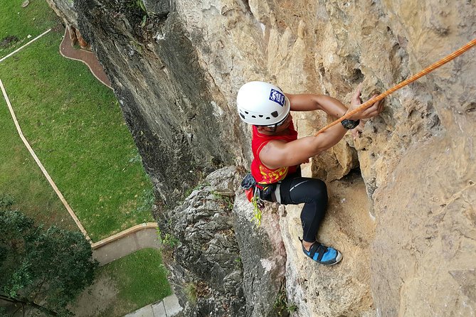 Half-Day Guided Rock Climbing in Batu Caves, Malaysia - What the three-hour schedule actually involves