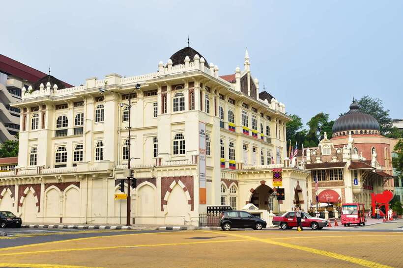 Half-Day Kuala Lumpur Exploration Tour - Thean Hou Temple and Kuala Lumpur’s Chinese traditions