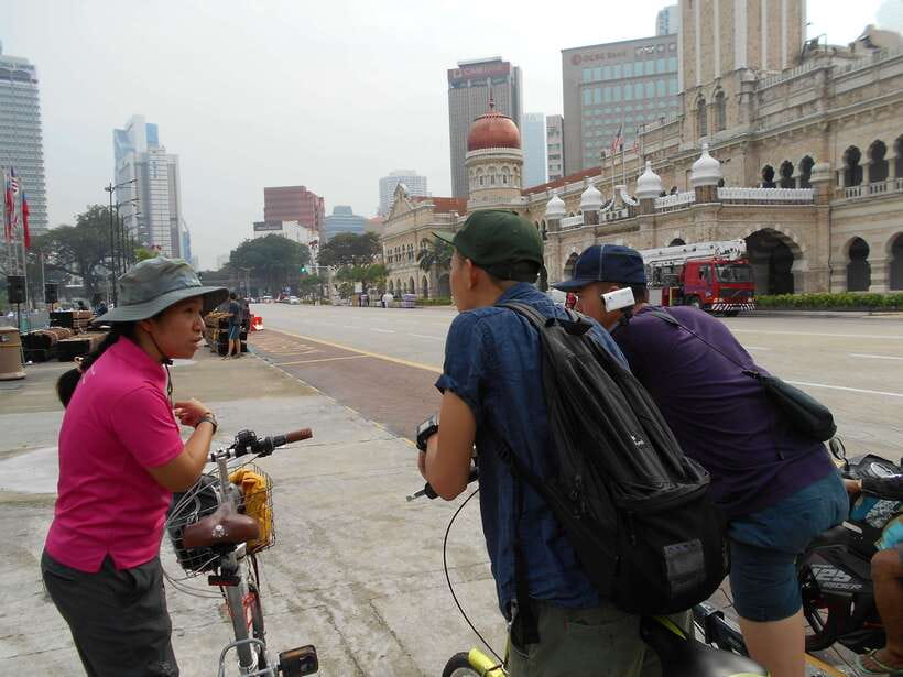 Hidden Kuala Lumpur: 4-Hour Bike Tour - Into the narrow lanes of secret KL