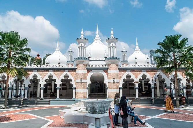 Historical Malacca Day Tour from Kuala Lumpur - St. Paul’s Hill and the church ruins