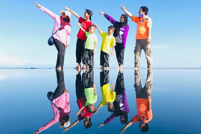 Instagrammable Kuala Selangor Sky Mirror Tour with Transfer - What the photo stop is really like
