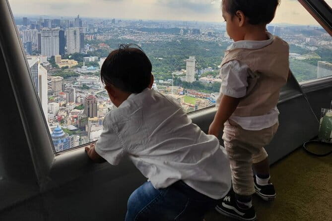 KL Tower Atmosphere 360 Revolving Dinning Experience - Window seats and what they really cost
