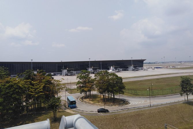 KLIA - Airport Transfers - The vehicle, group size, and baggage question