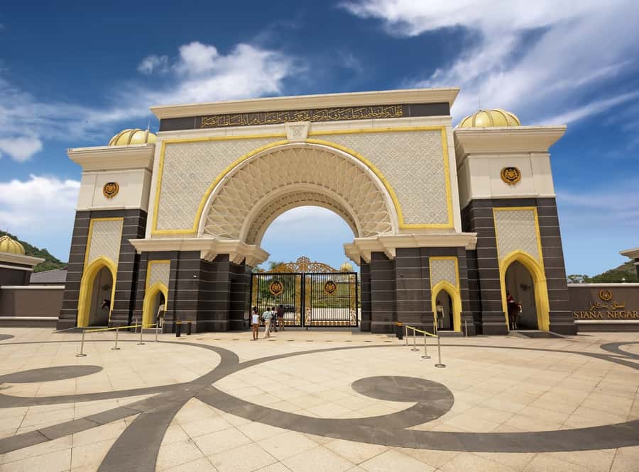 Kuala Lumpur: 4-Hour Tour & KL Towers Visit [Private] - Lake Gardens, the National Monument, and the National Mosque