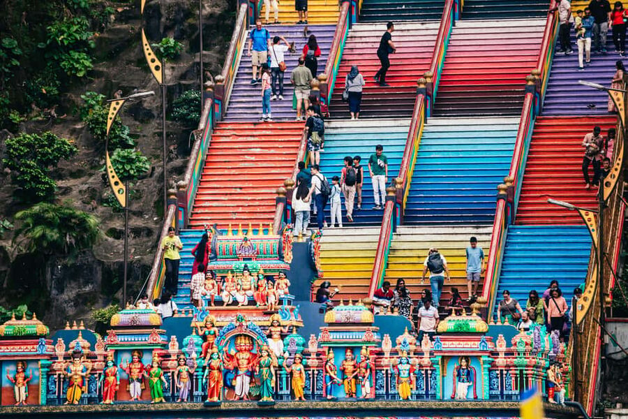 Kuala Lumpur: Batu Caves Half-Day Tour with Pick-Up Option - Why this half-day tour works well