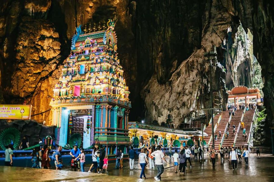 Kuala Lumpur: Batu Caves Half-Day Tour with Pick-Up Option - The guide can shape the whole experience