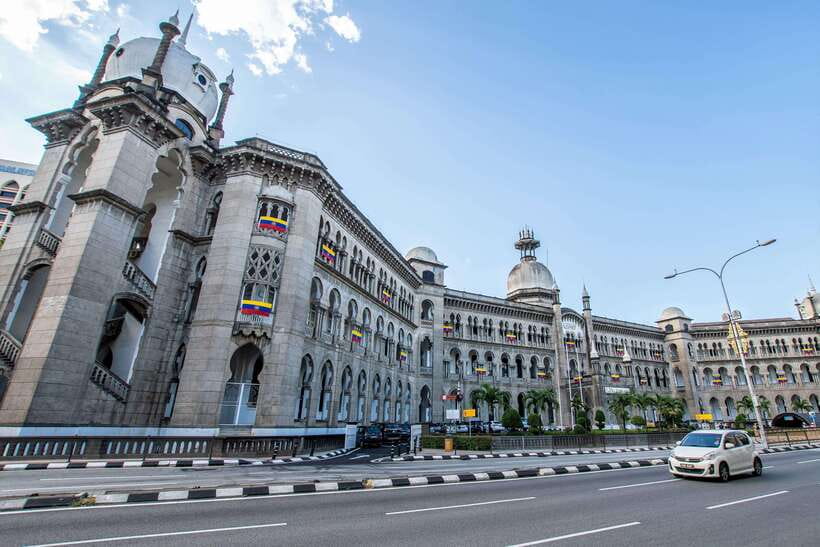 Kuala Lumpur: City Tour, KL Tower Ticket & Putrajaya w/ Boat - What the private format changes