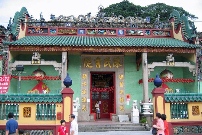 Kuala Lumpur Cultural & Heritage Most Iconic Locations - Central Market and the city’s old trading district