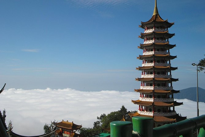 Kuala Lumpur Customizable Private Tour Including Driver - The National Mosque and respectful sightseeing