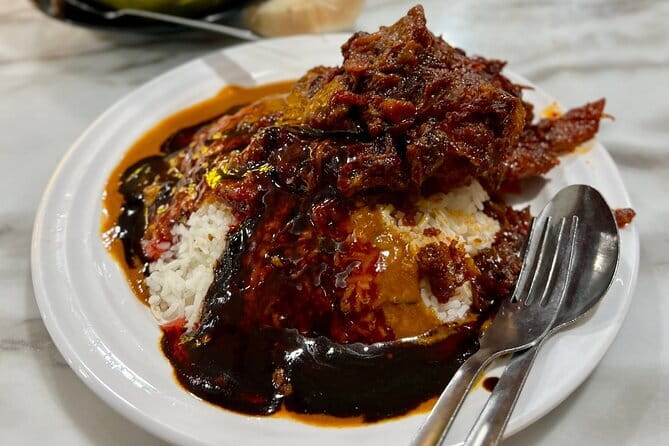 Kuala Lumpur Food Tour with 12+ Authentic Dishes & Local Secrets - Why this Kuala Lumpur food tour works