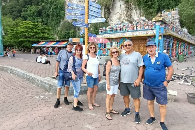 Kuala Lumpur Full Day City Tour - The Petronas Twin Towers and KLCC Park
