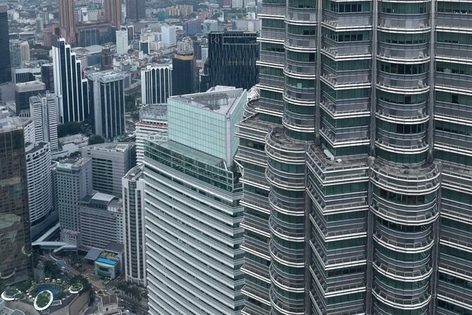 Kuala Lumpur Full Day City Tour with Petronas Twin Tower Tickets - KL Tower: a second viewpoint at an extra cost