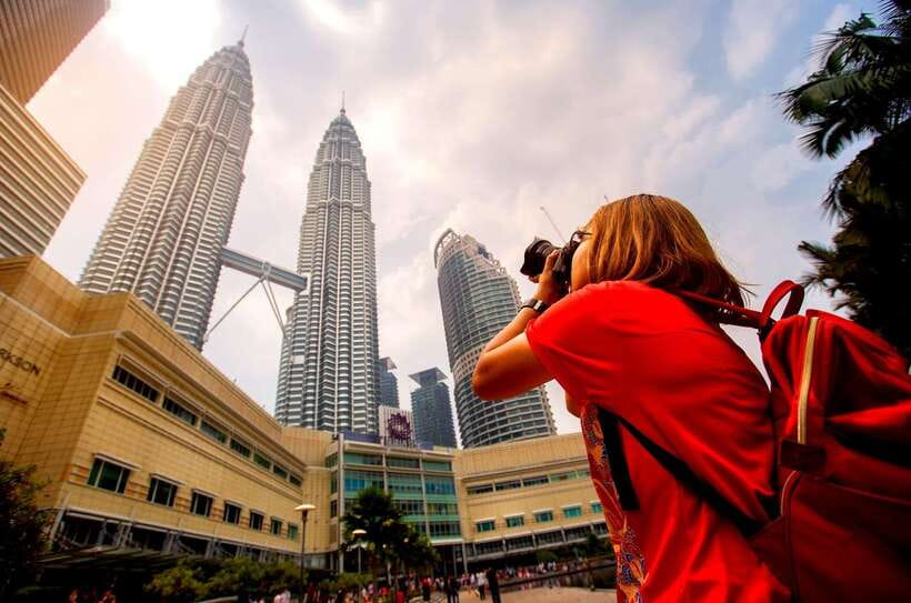 Kuala Lumpur Full-Day Sightseeing Tour with Batu Caves - Central Market, Little India, and batik shopping