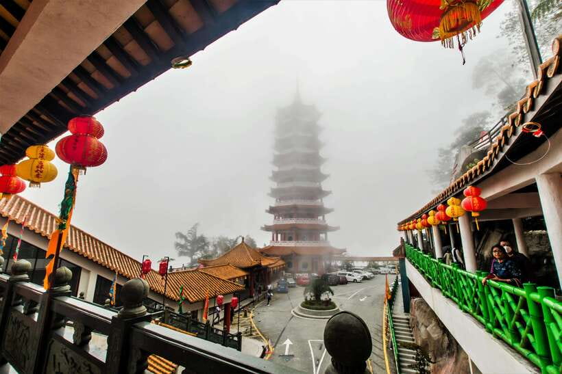 Kuala Lumpur: Genting Highland Tour with SkyWorld Theme Park - SkyWorlds Theme Park: exciting when the rides run