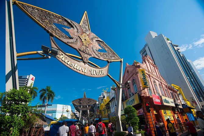 Kuala Lumpur Grand Full Day Guided Tour with 25 Attractions (SIC) - Merdeka Square and the old city center