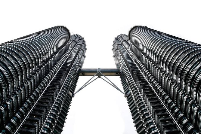Kuala Lumpur Half-day City Tour - Petronas Twin Towers and KLCC Park