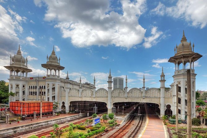 Kuala Lumpur Half-day City Tour - Merdeka Square and the Sultan Abdul Samad Building