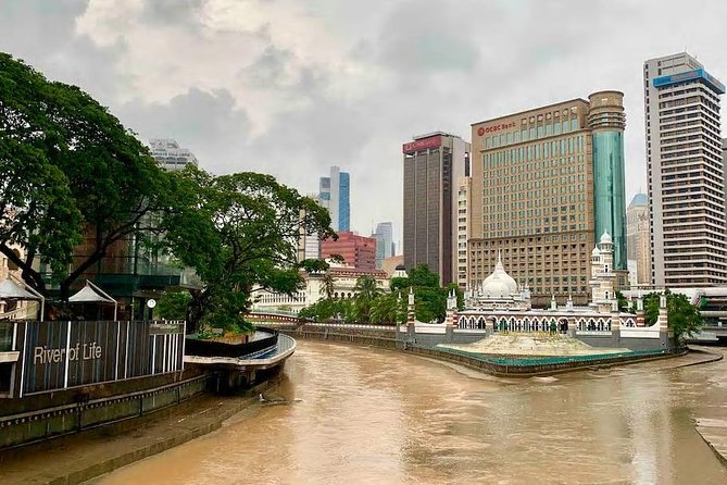 Kuala Lumpur InfoFun Walking Tour Experience - Masjid Jamek, two rivers, and Merdeka Square