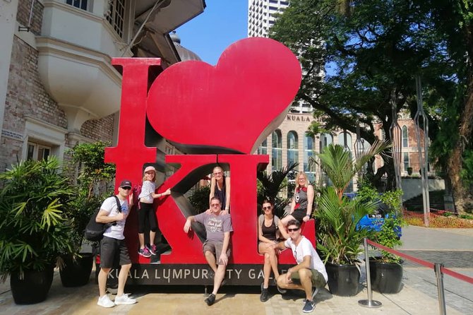 Kuala Lumpur Must-See Landmarks with Professional Tour Guide - The Petronas Twin Towers photo stop