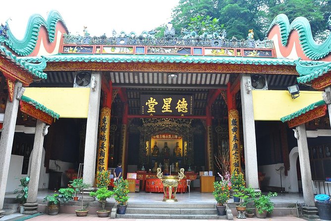 Kuala Lumpur Night Tour - Colonial Kuala Lumpur comes quickly at Merdeka Square