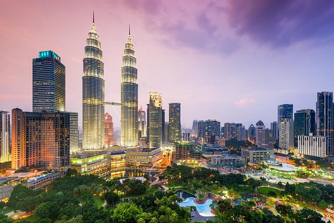 Kuala Lumpur Night Tour - Petaling Street gives you the best taste of old Kuala Lumpur