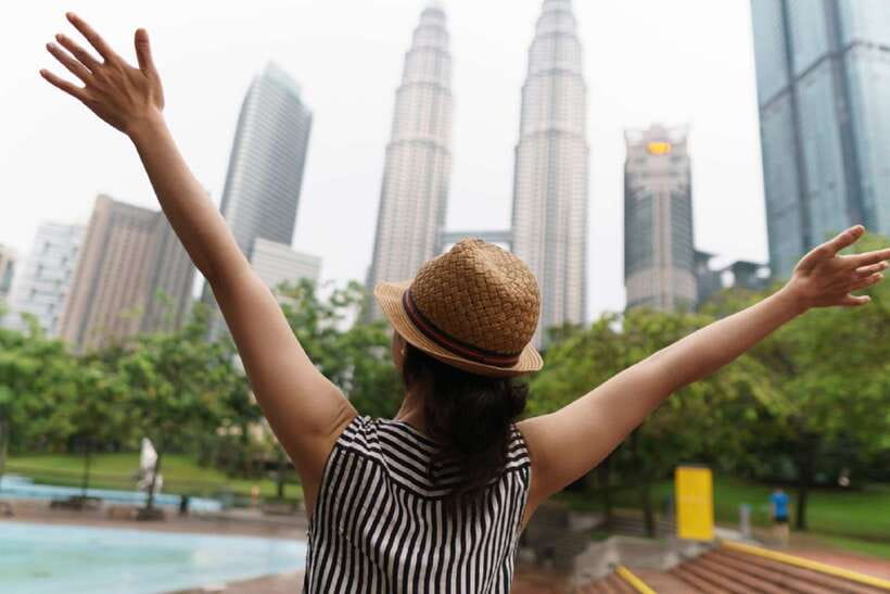 Kuala Lumpur: Private Full-Day 10 Wonders Tour - Key points at a glance