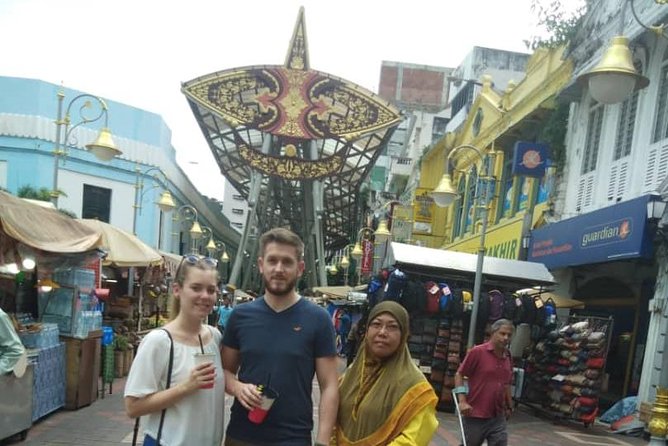 Kuala Lumpur Sightseeing - Why a private car works well in Kuala Lumpur